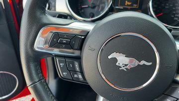 Mustang 5.0 Convertible+ACC+AUTOMATIK+LEDER+RKAM