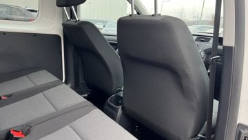 Caddy Rollstuhl Maxi Kombi BMT 2xSHZ+Navi+RampeR