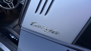 991 Targa 4 PDLS+Carbon+BOSE+SHZ+SportAusp+14Weg