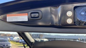 Outlander 2,2 D-DI+Edition 100+4WD+LED+NAVI+360°