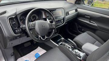 Outlander Edition 100 2WD+Tempomat+KLIMA+AppleCP