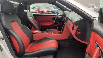 SLK 200 2.0 Klima+Alu+SHZ+LederBiColorSchw.Rot