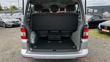 T5 Transporter 2.0 TDI #DSG#9SITZE#KLIMA+STHZ+PD