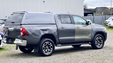 Hilux Double Cab Duty 4x4 RHD 75Miles