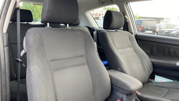 Corolla 1.6 Sol / Compact 8xBereift