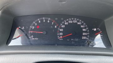 Corolla 1.6 Sol / Compact 8xBereift